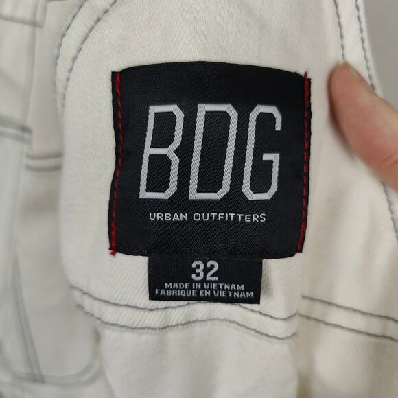 BDG Baggy Overalls Womens 32 White Straight Leg Denim Preppy Boho Utility - Picture 7 of 10